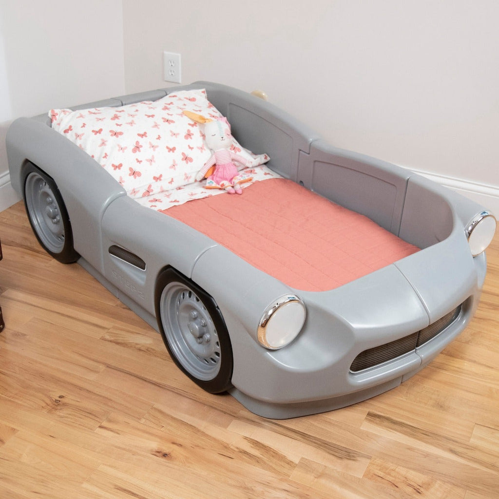 Outdoor Roadster Toddler-To-Twin Transitional Bed