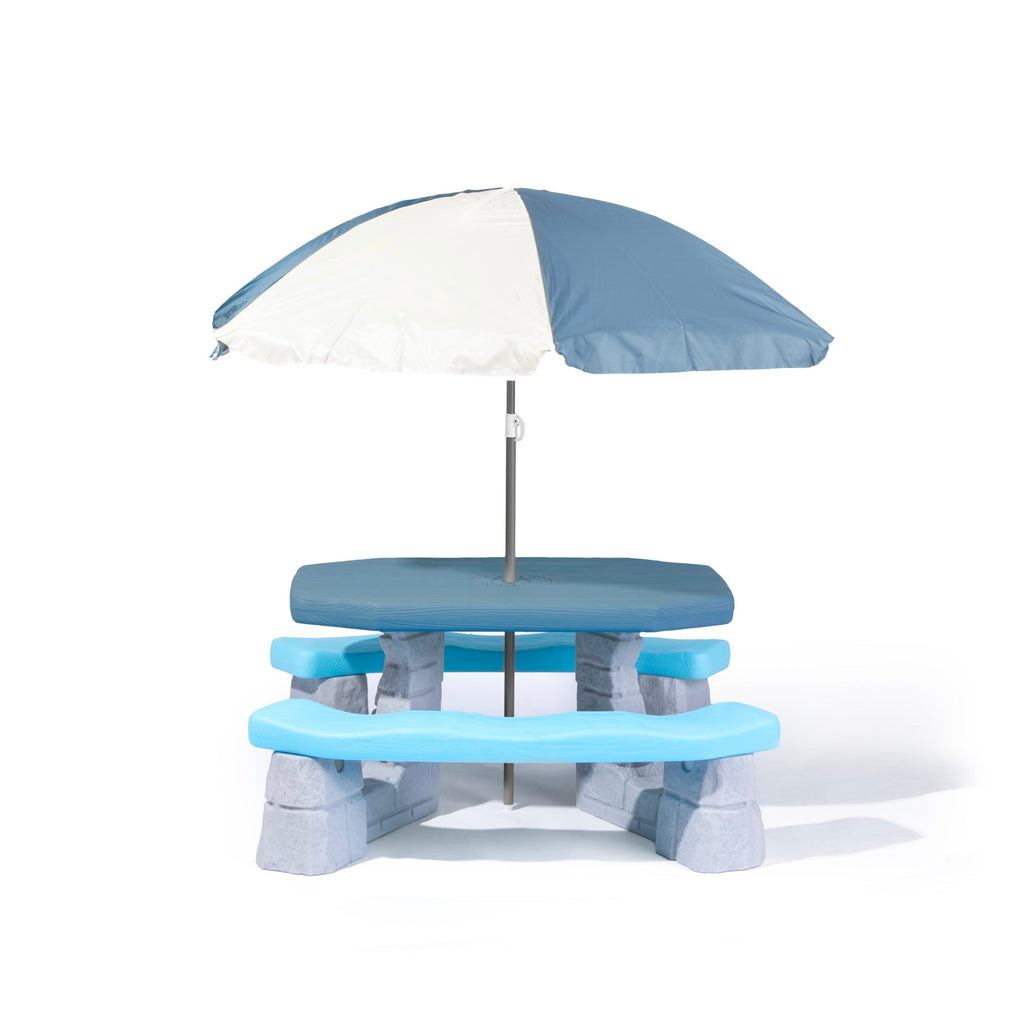 Outdoor Sun & Fun Picnic Table with Umbrella