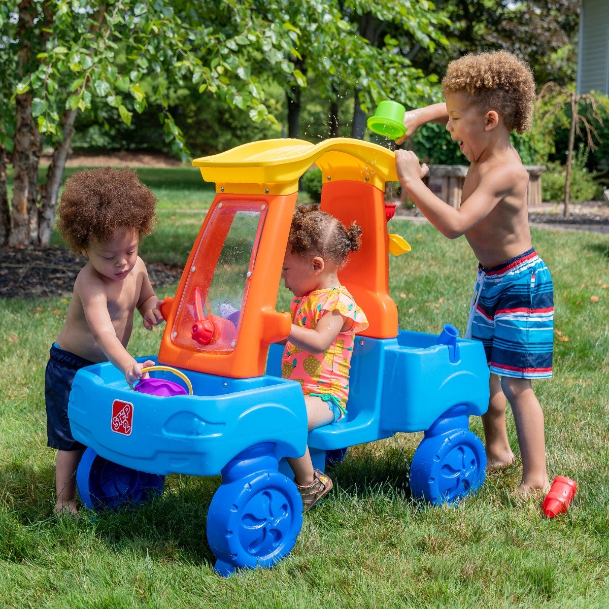 Outdoor Car Wash Splash Center