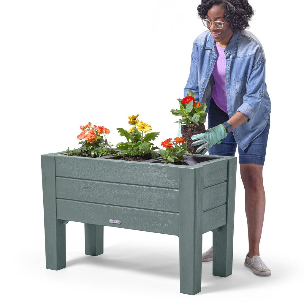 Outdoor Lakewood Raised Planter