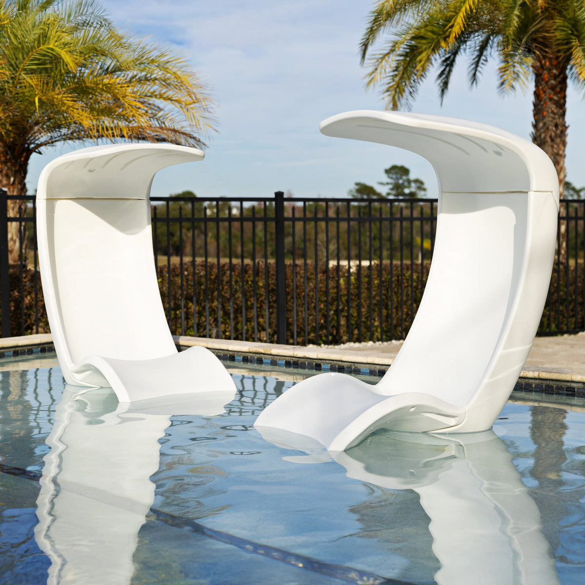 Outdoor Mondello Chair with Shade