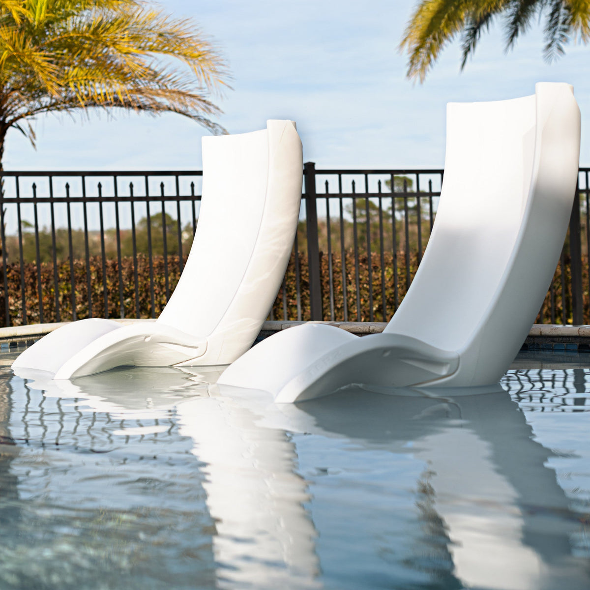 Outdoor Mondello Chair with Shade
