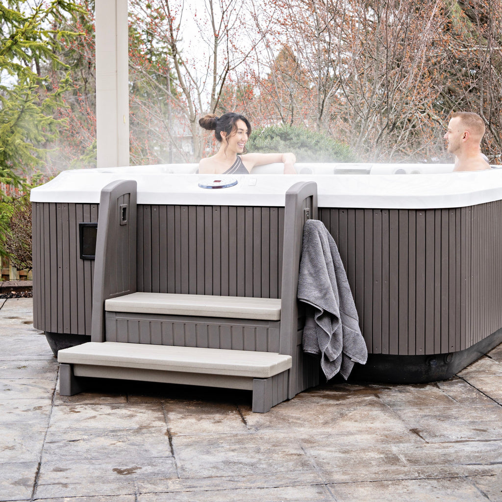 Outdoor Hot Tub Storage Steps With Handrail
