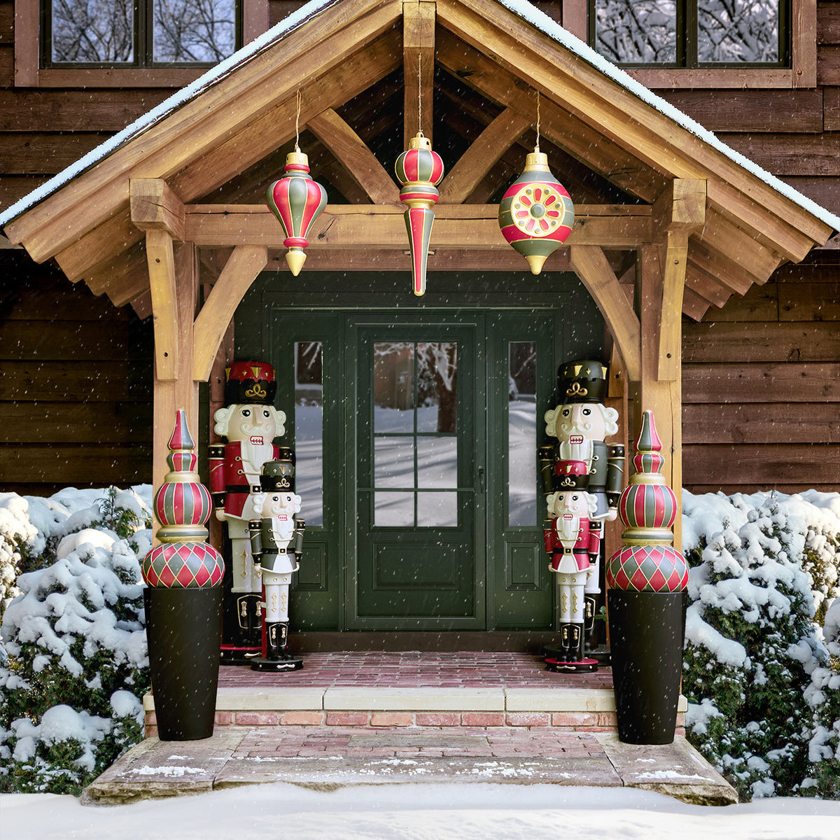 Outdoor Paintable Outdoor Christmas Ornament Topiary