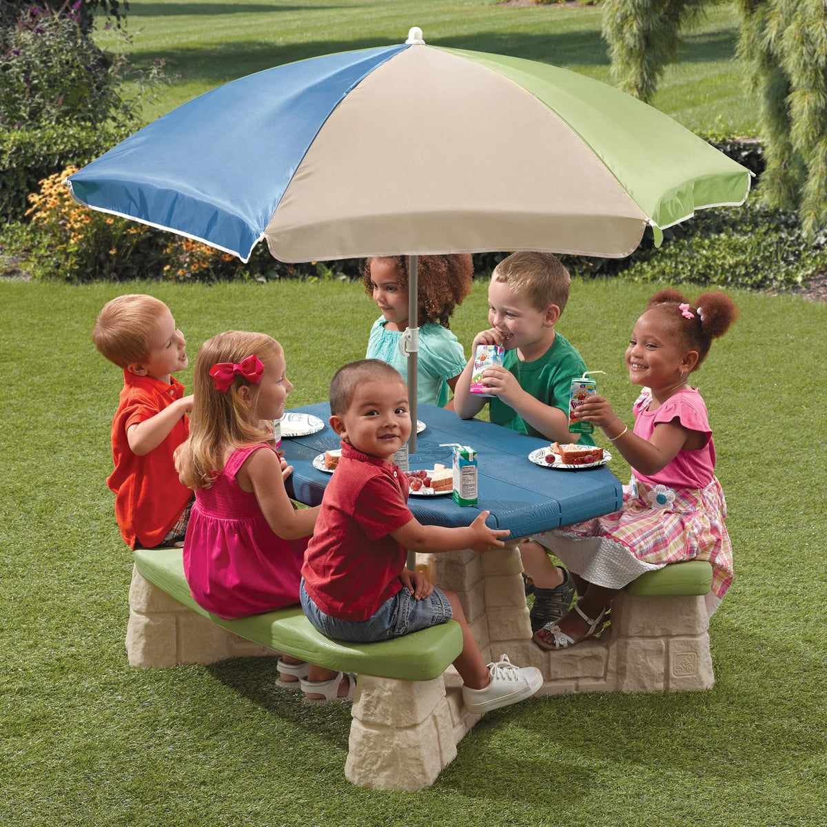 Outdoor Naturally Playful Picnic Table with Umbrella