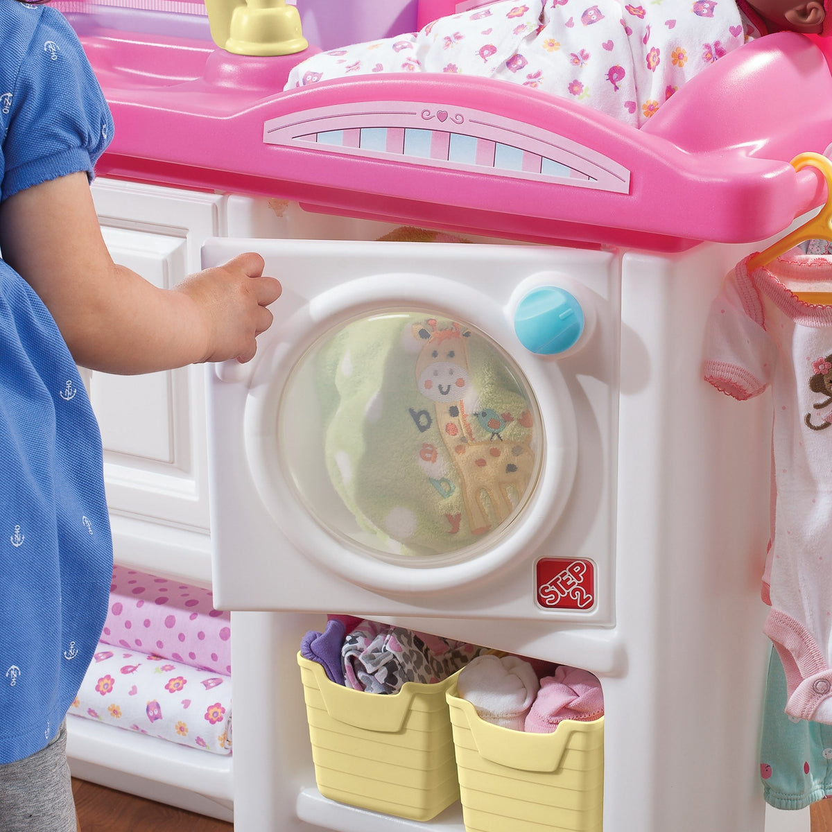 Outdoor Love & Care Deluxe Nursery