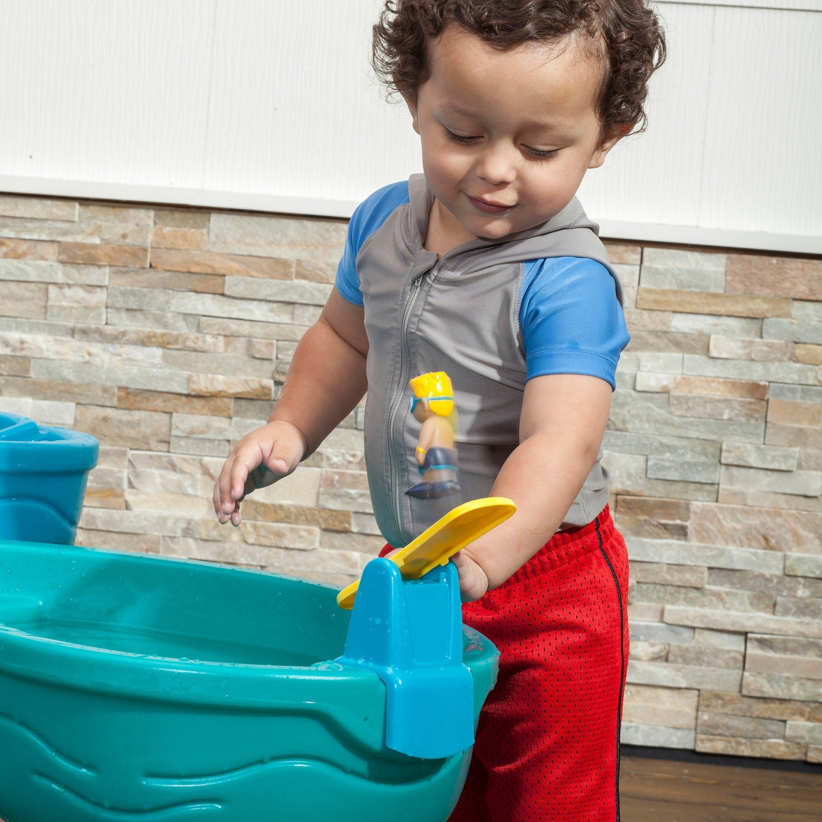 Outdoor Spill & Splash Seaway Water Table