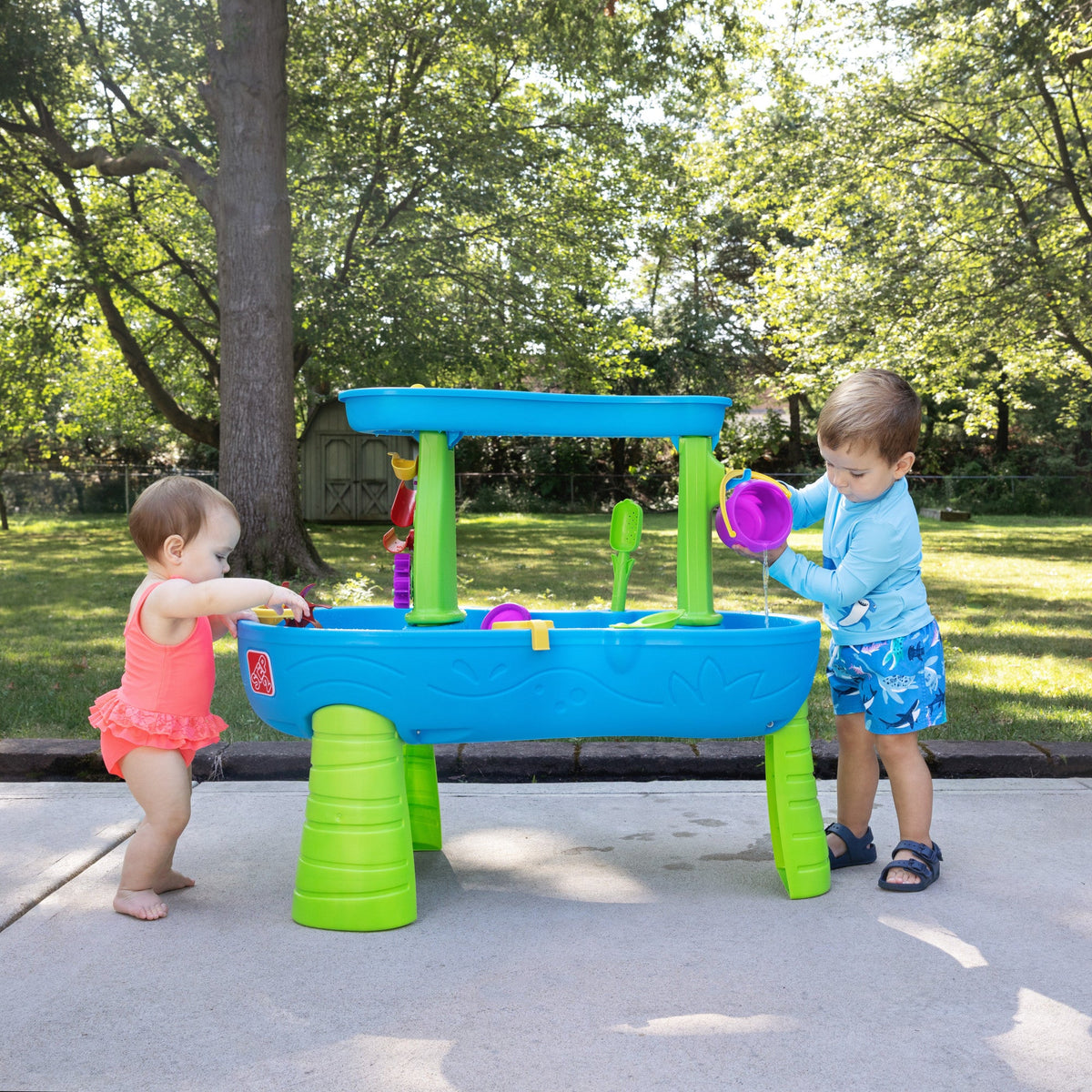 Outdoor Rain Showers Splash Pond Water Table with Cover